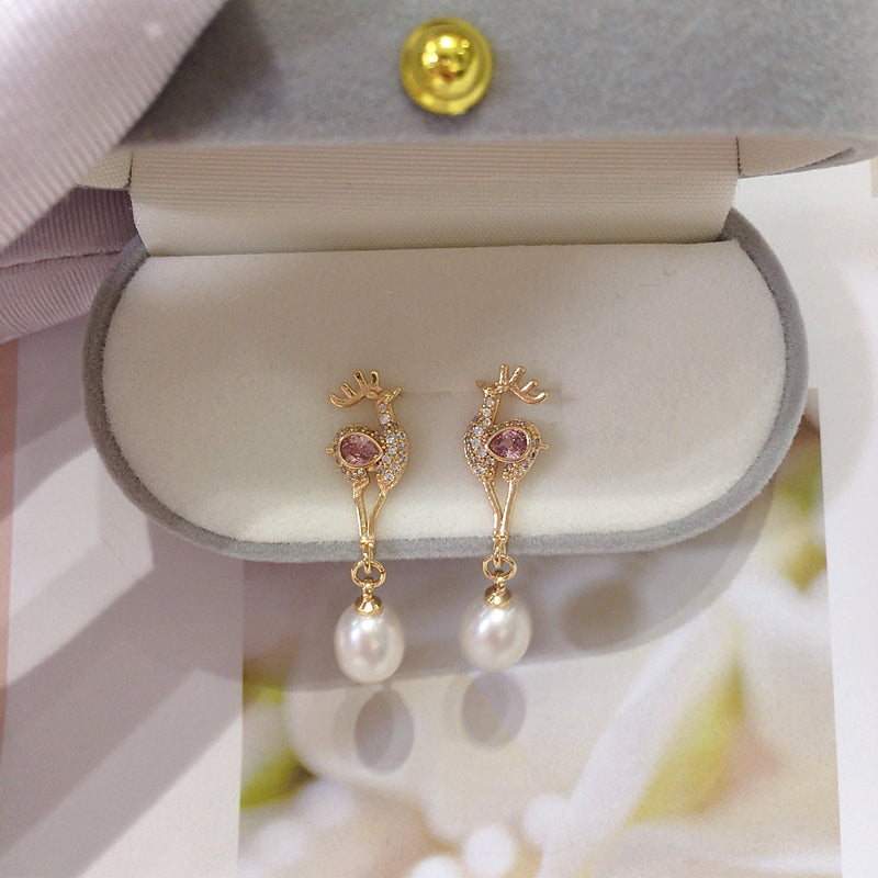 Handmade Natural Freshwater Pearl Earrings.