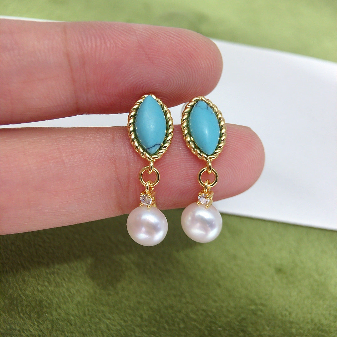 Handmade Natural Freshwater Pearl Earrings.