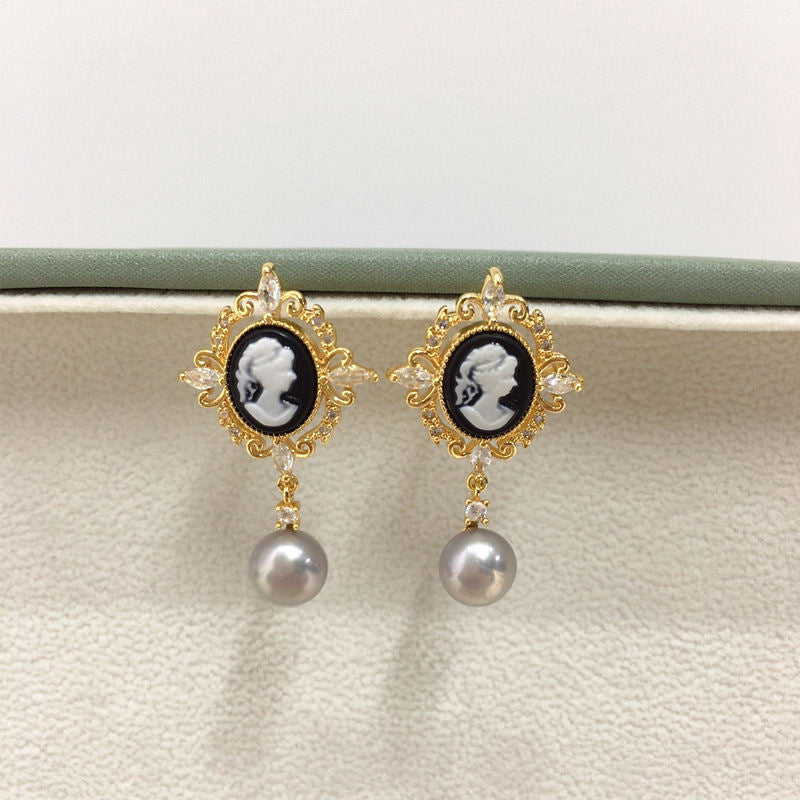 Handmade Natural Freshwater Pearl Earrings.