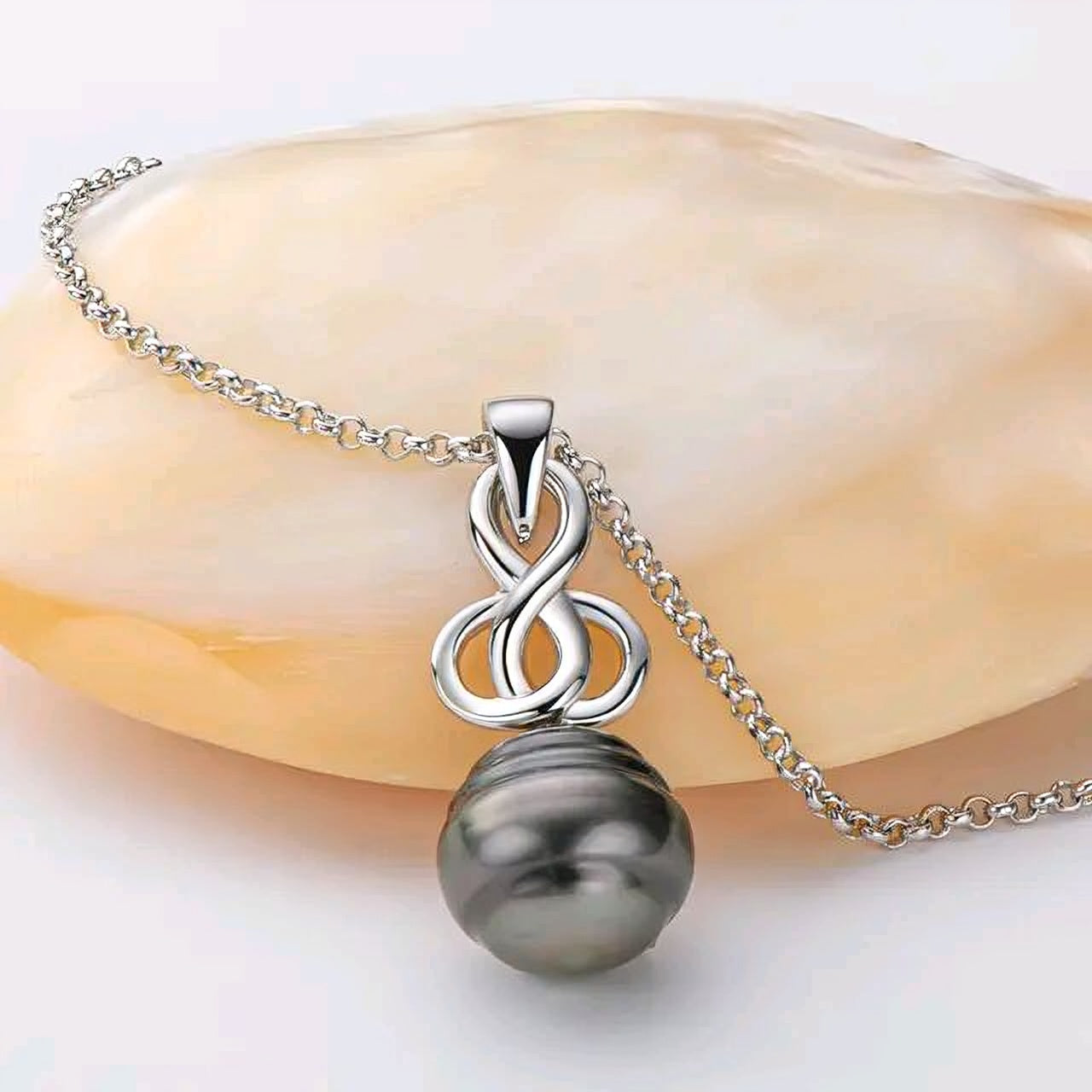 11mm Tahitian black pearl pendant necklace(45cm length)