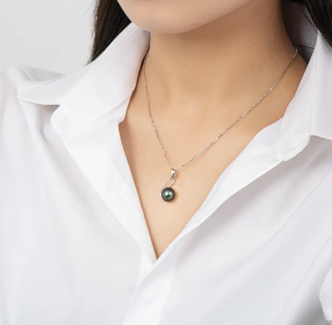 10mm round black pearl pendant necklace