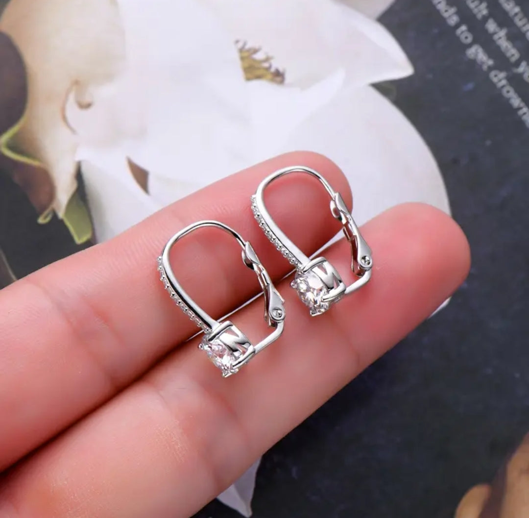 Clip moissanite earrings