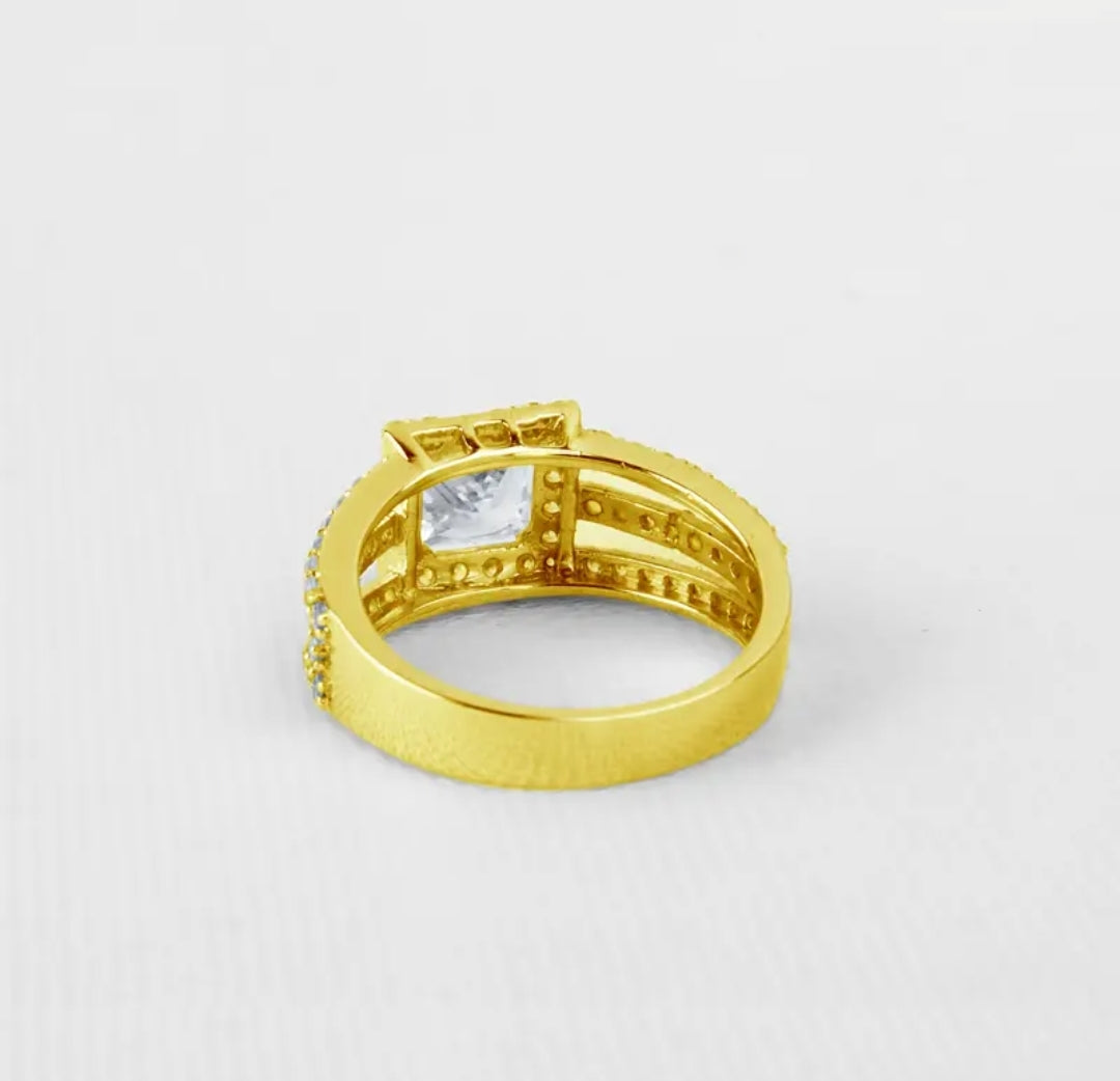 Princess cut 1.2ct moissanite gold ring