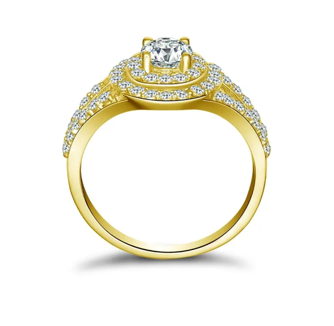 0.6ct moissanite gold ring