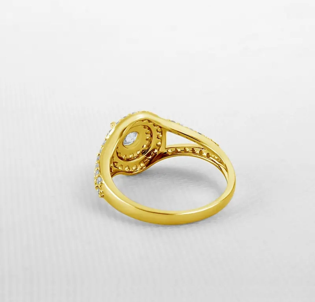 0.6ct moissanite gold ring