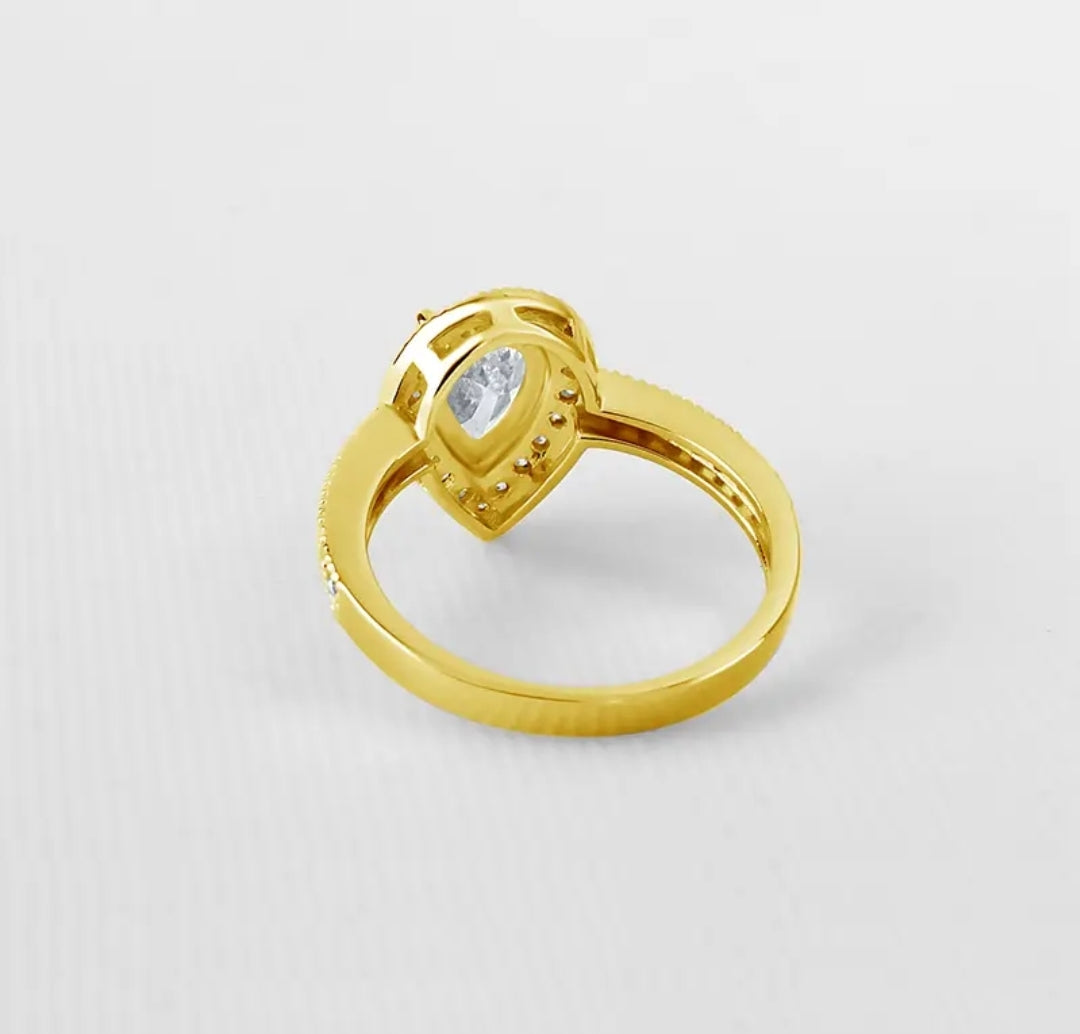 1.5ct leaf shape moissanite gold ring