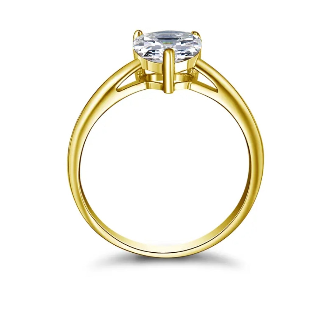 10k gold ring with 1.2ct heart shape moissanite