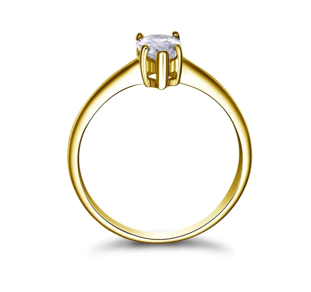 10k gold ring with 1ct pear cut moissanite