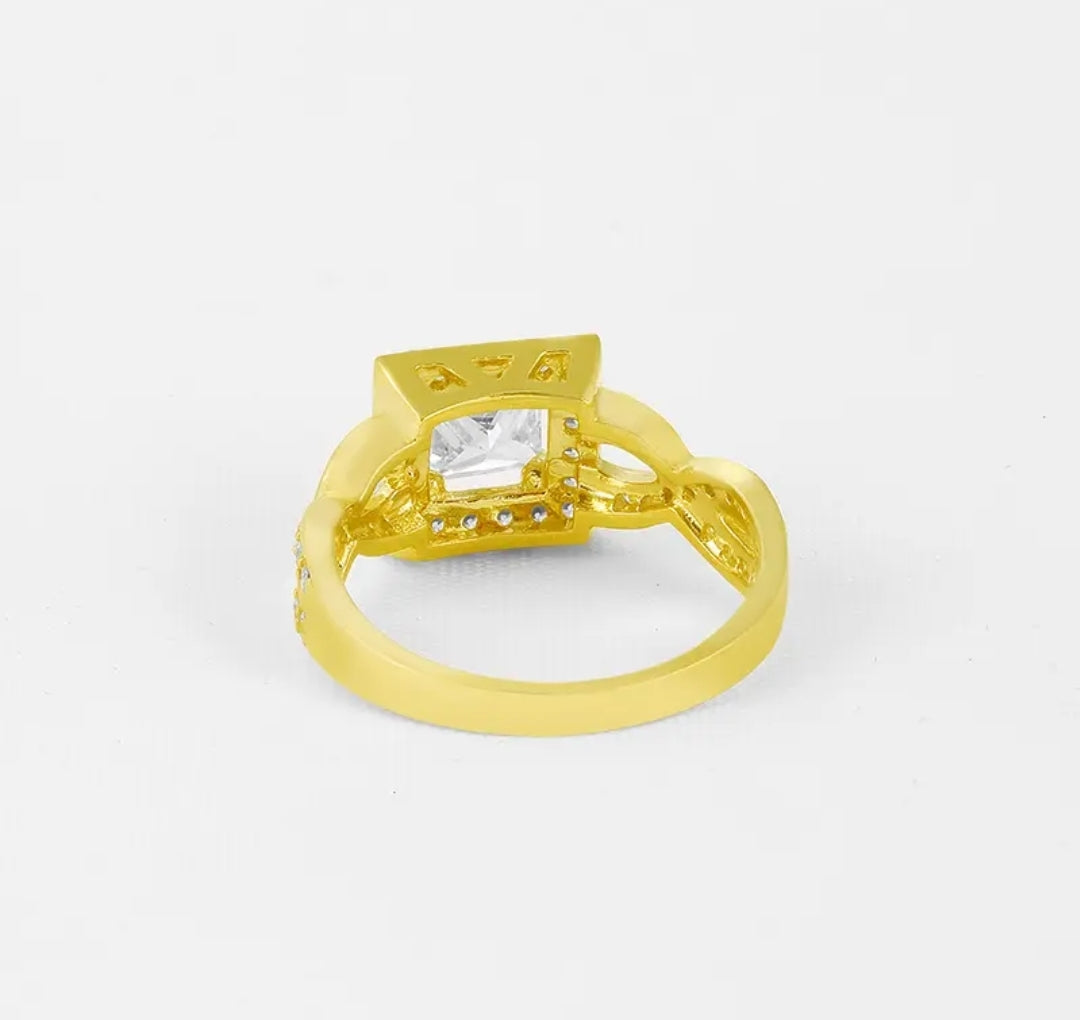 Solid gold 1ct princess cut moissanite ring