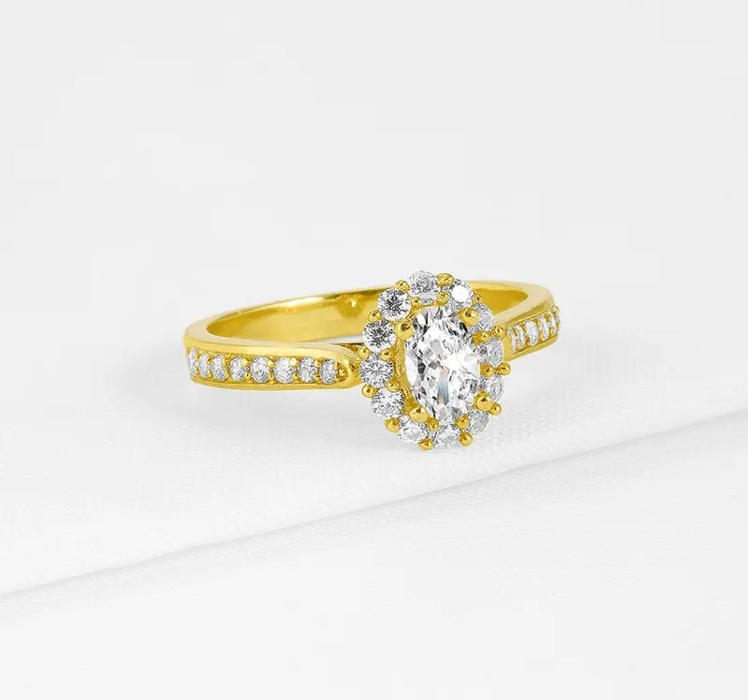 Solid gold 0.5ct oval cut moissanite ring