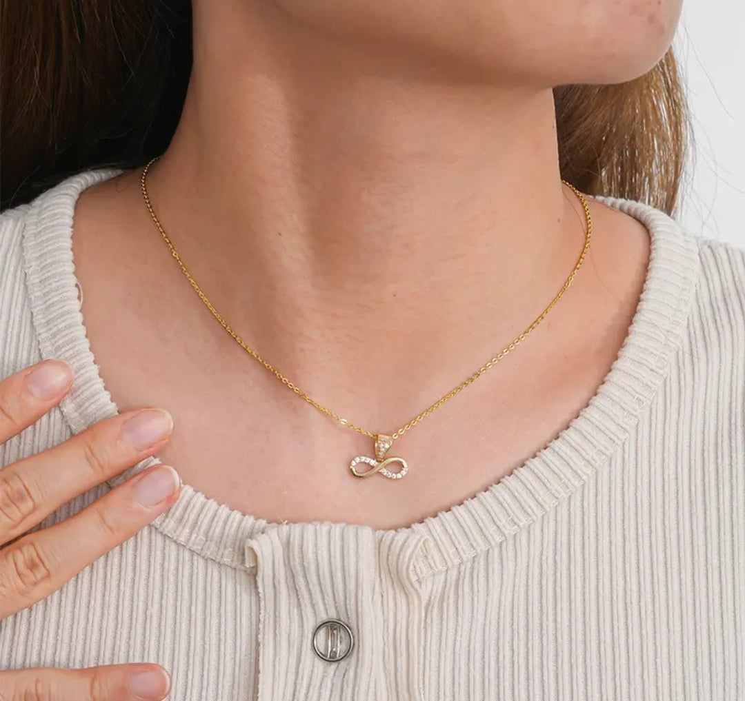14k solid gold twisted necklace