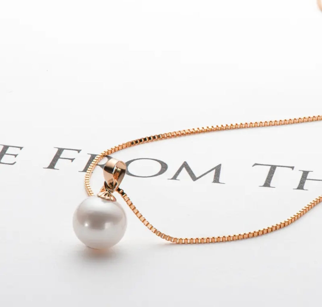 18k solid gold necklace with 9-10mm pearl