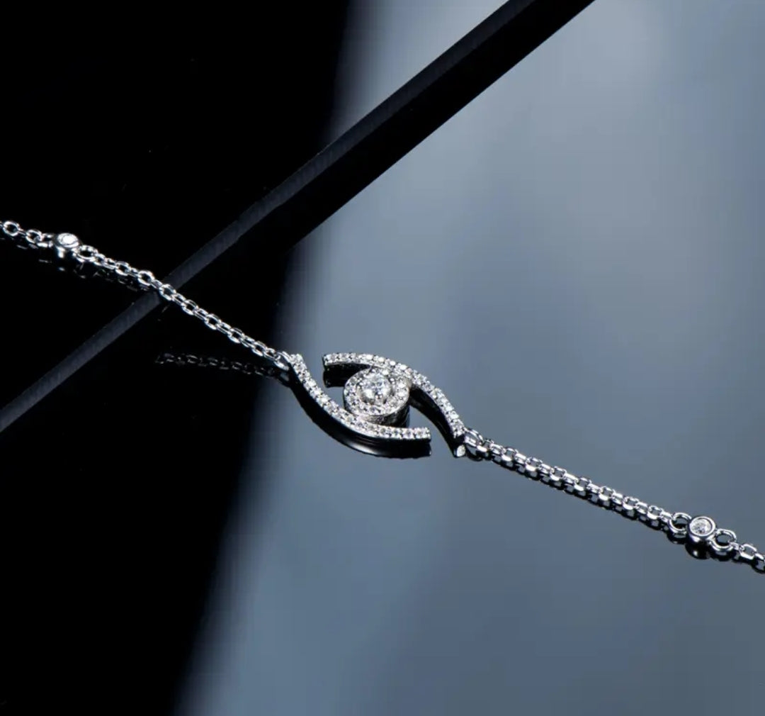 Eye shape moissanite silver bracelet