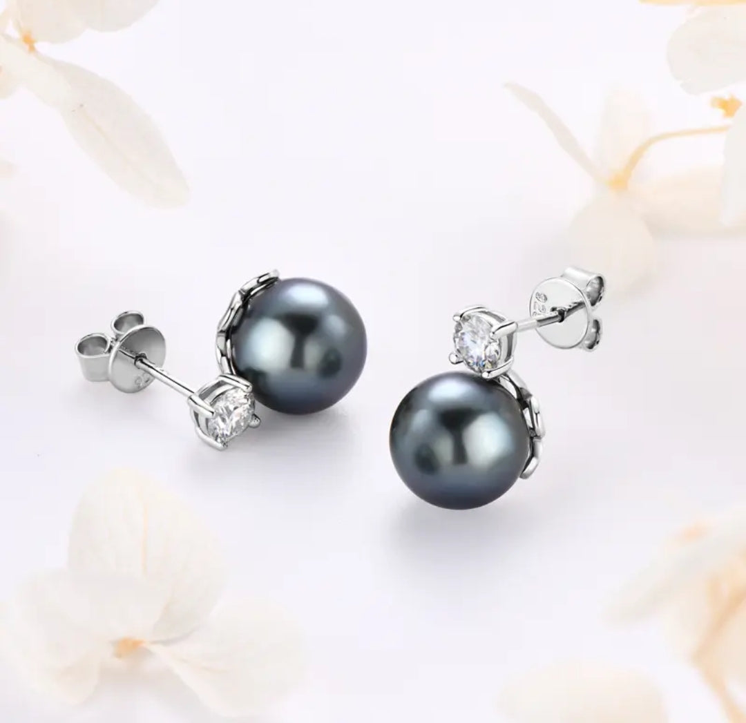 10mm black pearl earrings