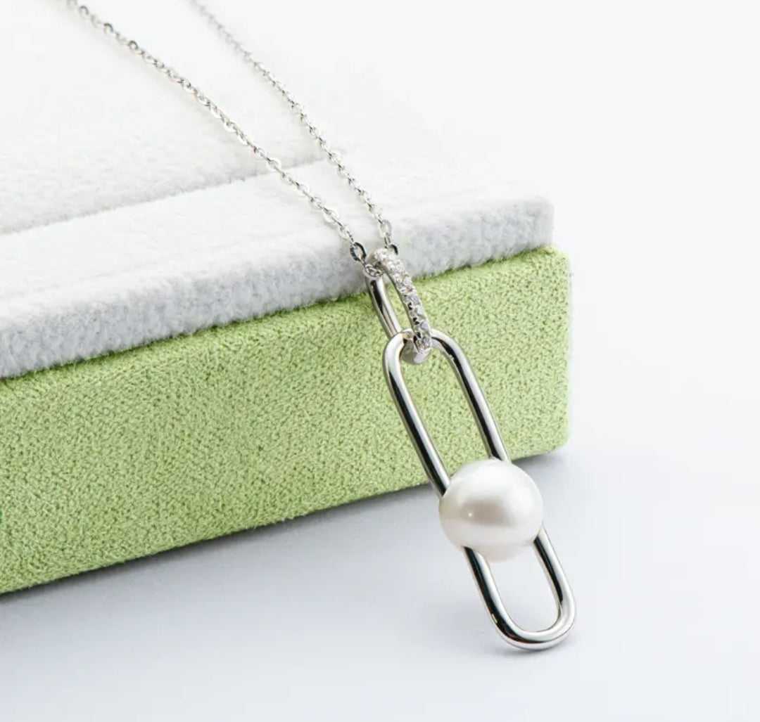10mm paperclip pearl pendant necklace