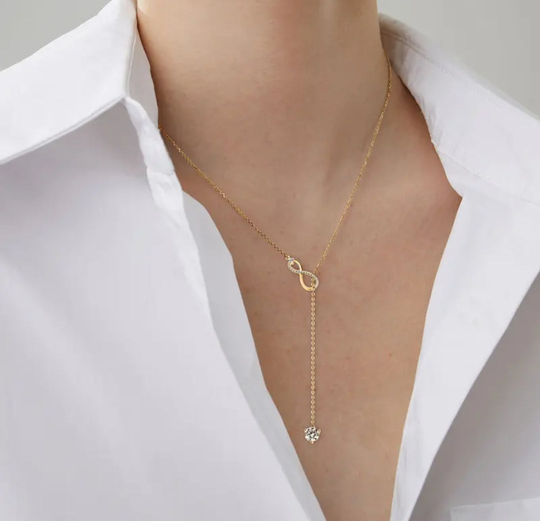 1ct elegant Moissanite pendant necklace