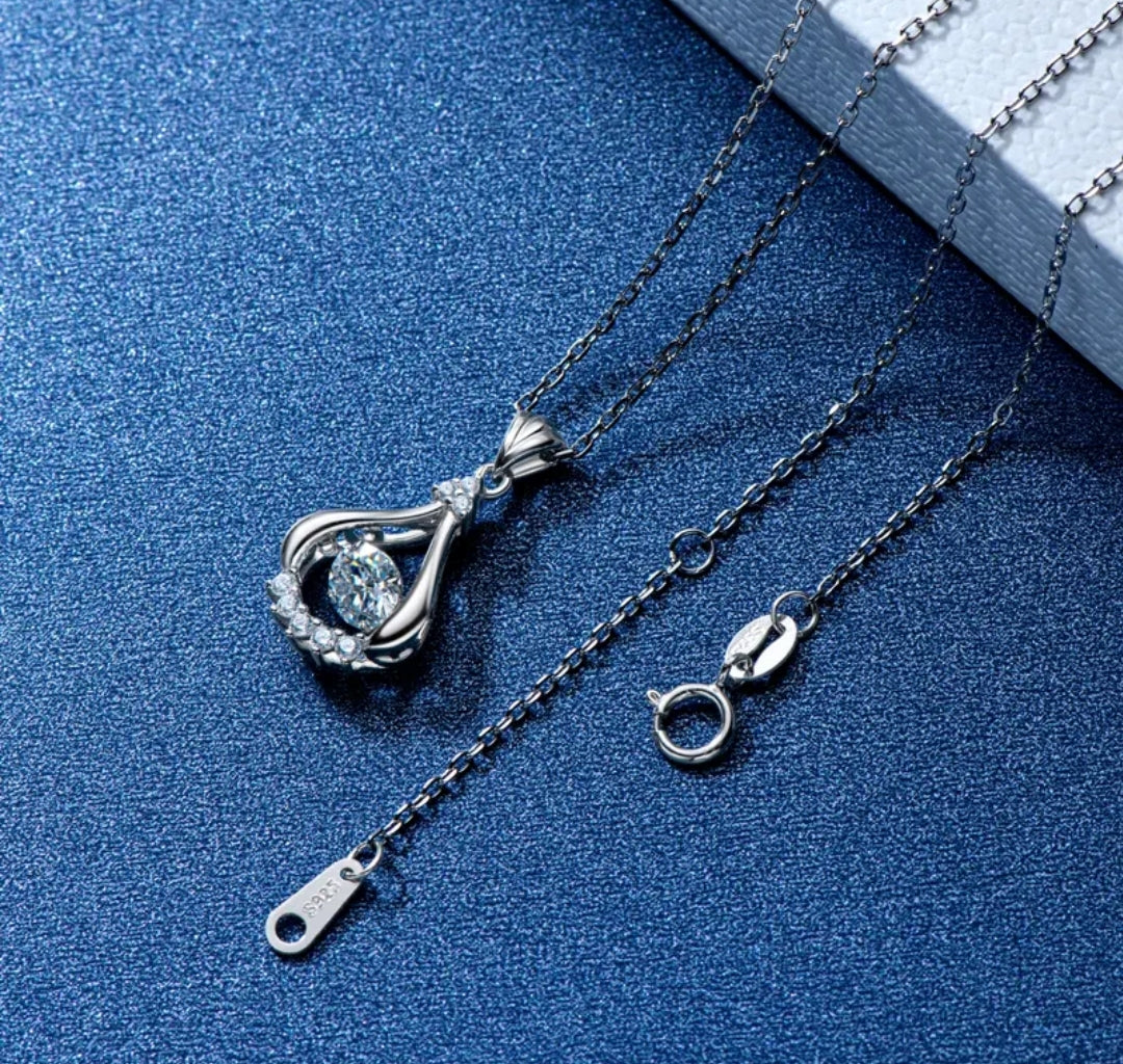 5mm pear shape Moissanite pendant necklace