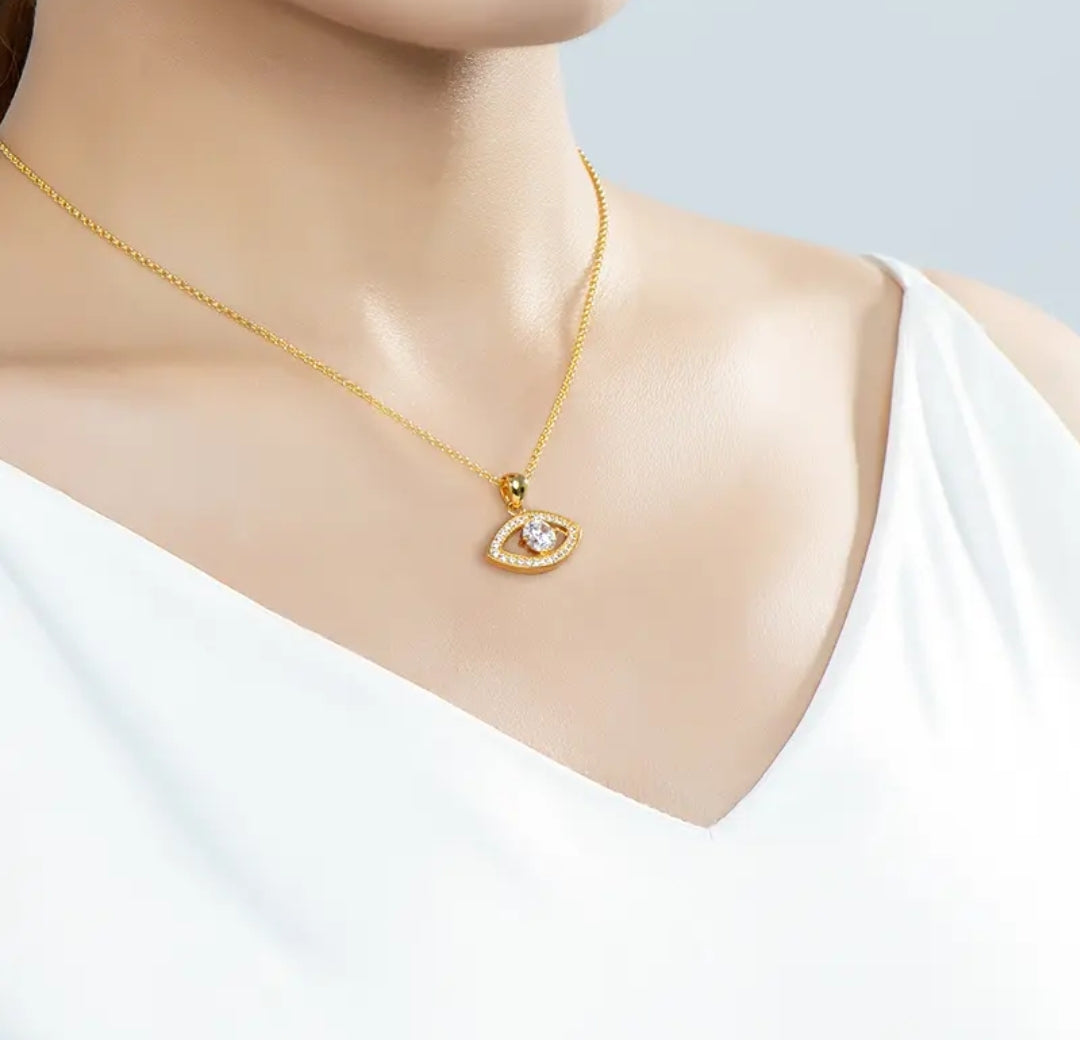 1ct eye shape Moissanite pendant necklace