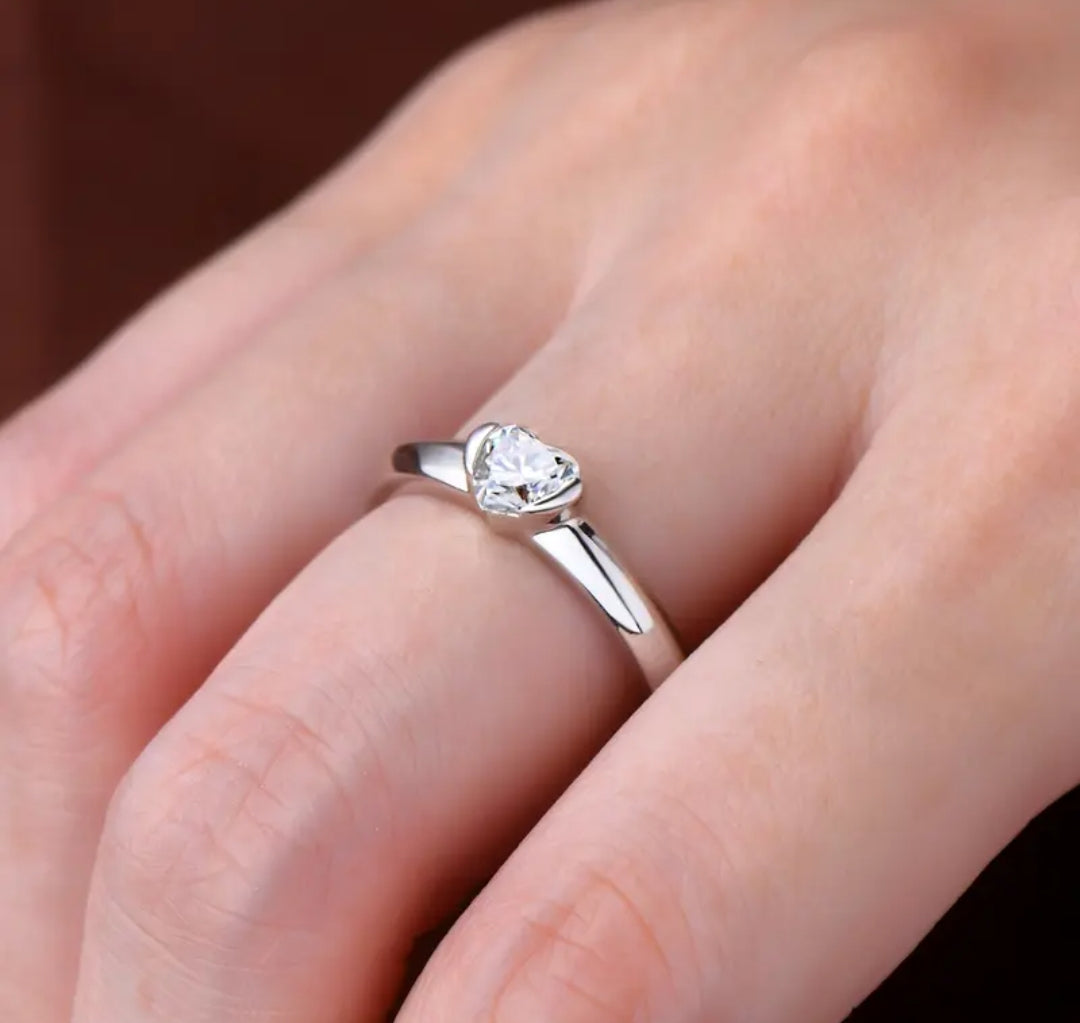 0.5ct heart shape moissanite engagement ring
