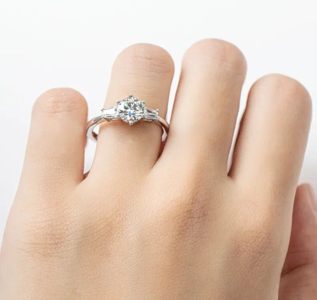 1ct 6.5mm unique moissanite engagement ring