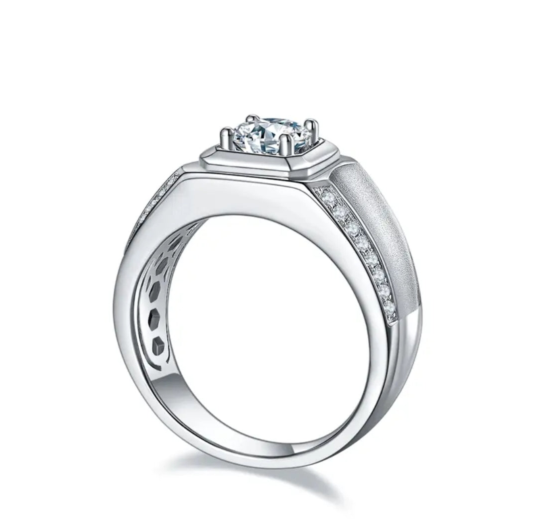 1ct 6.5mm classic round moissanite ring for men