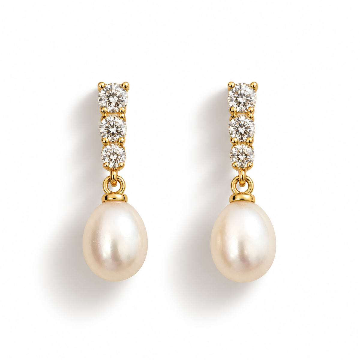 Freshwater Pearl Earrings.