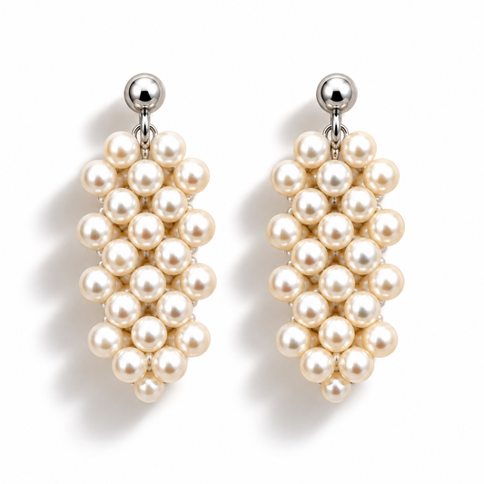 Freshwater Pearl Earrings.