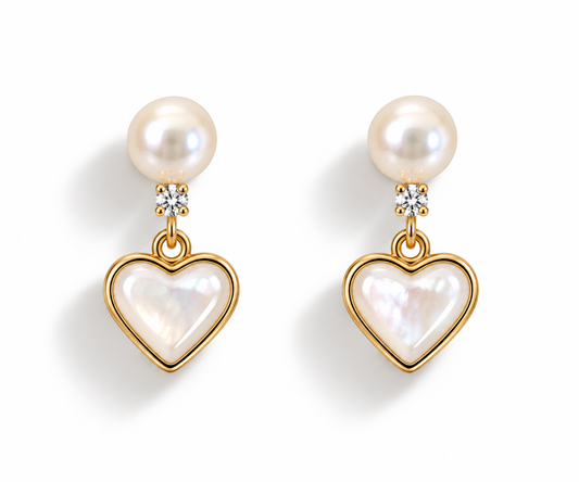 Freshwater Pearl Earrings.