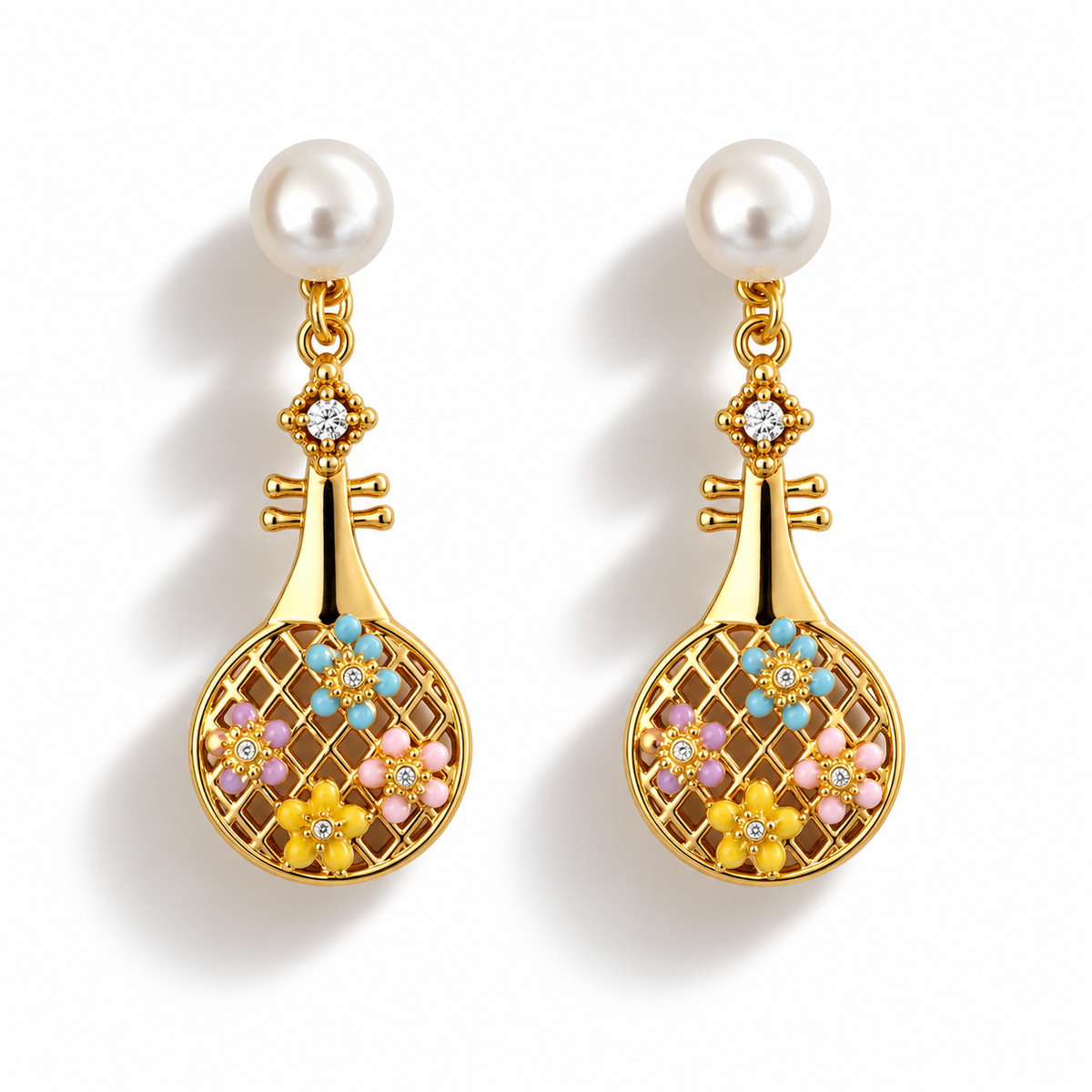 Freshwater Pearl Earrings.