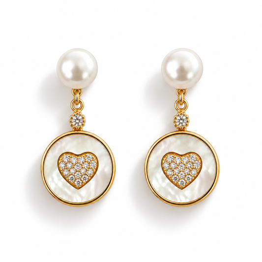 Freshwater Pearl Earrings.