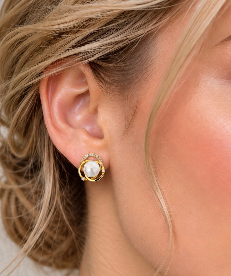 Natural Freshwater Pearl Earrings.