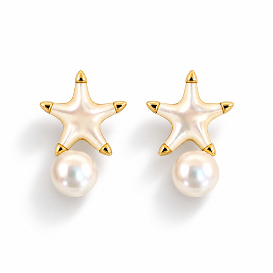 Freshwater Pearl Earrings.