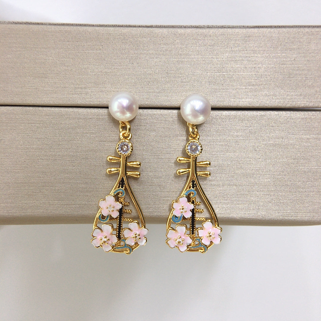 Handmade Natural Freshwater Pearl Earrings.