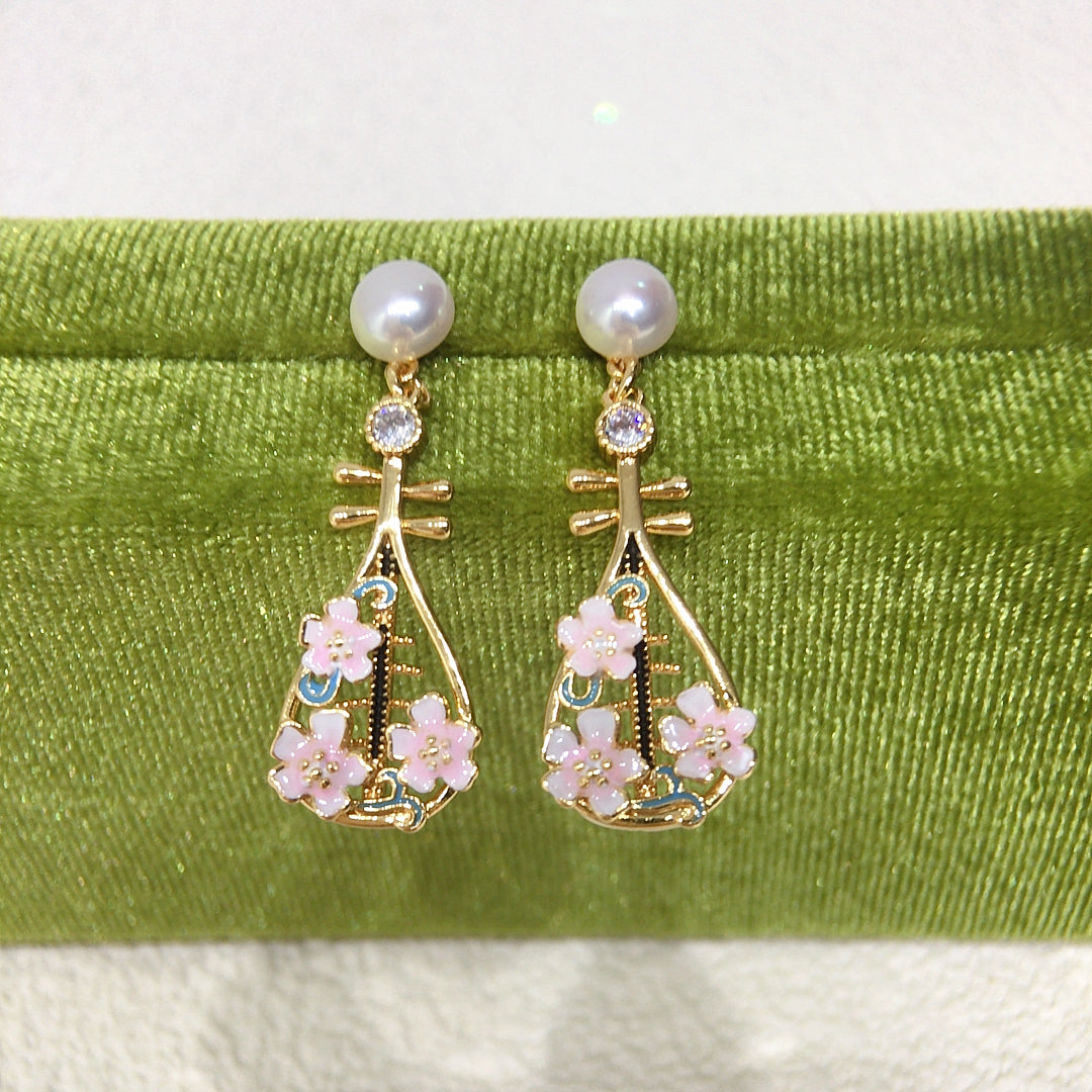 Handmade Natural Freshwater Pearl Earrings.