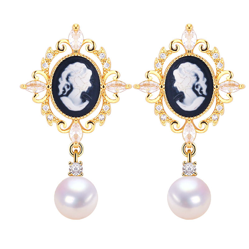 Handmade Natural Freshwater Pearl Earrings.