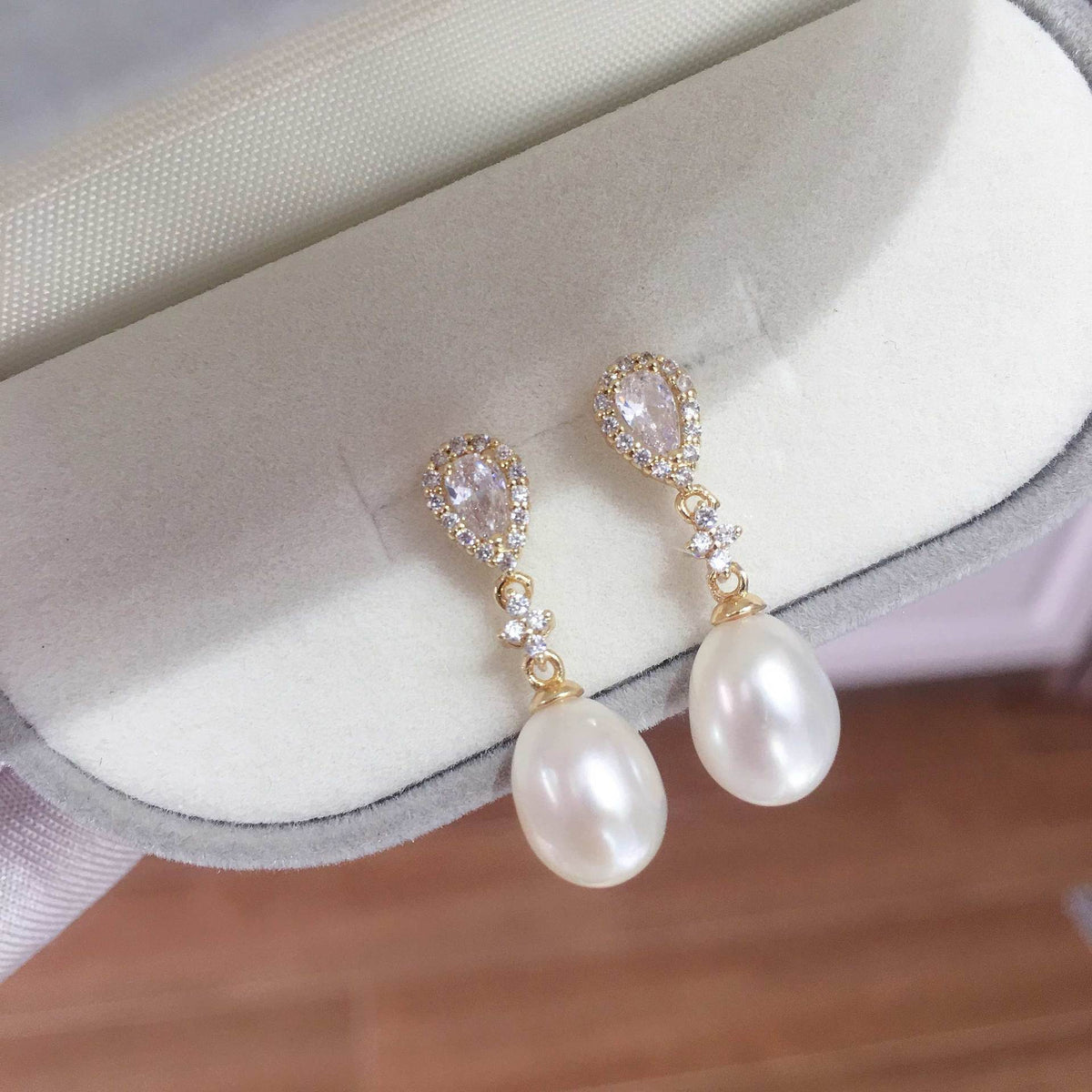 Natural Freshwater Pearl Earrings.