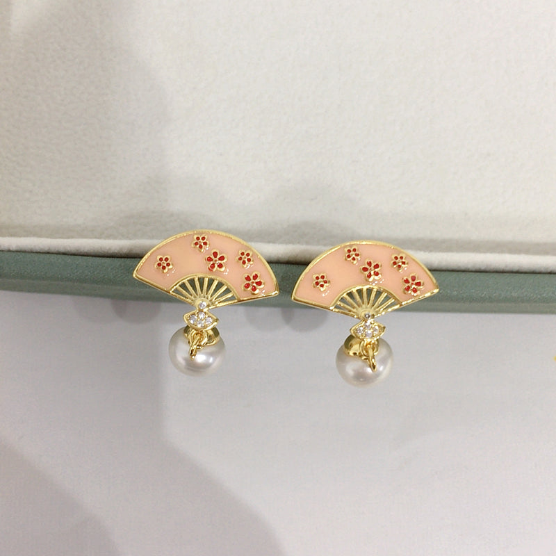 Handmade Natural Freshwater Pearl Earrings.