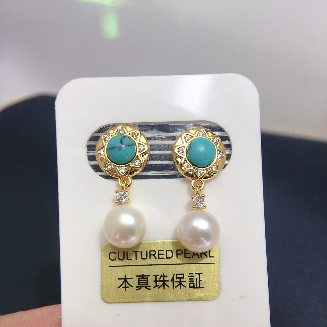Handmade Natural Freshwater Pearl Earrings.
