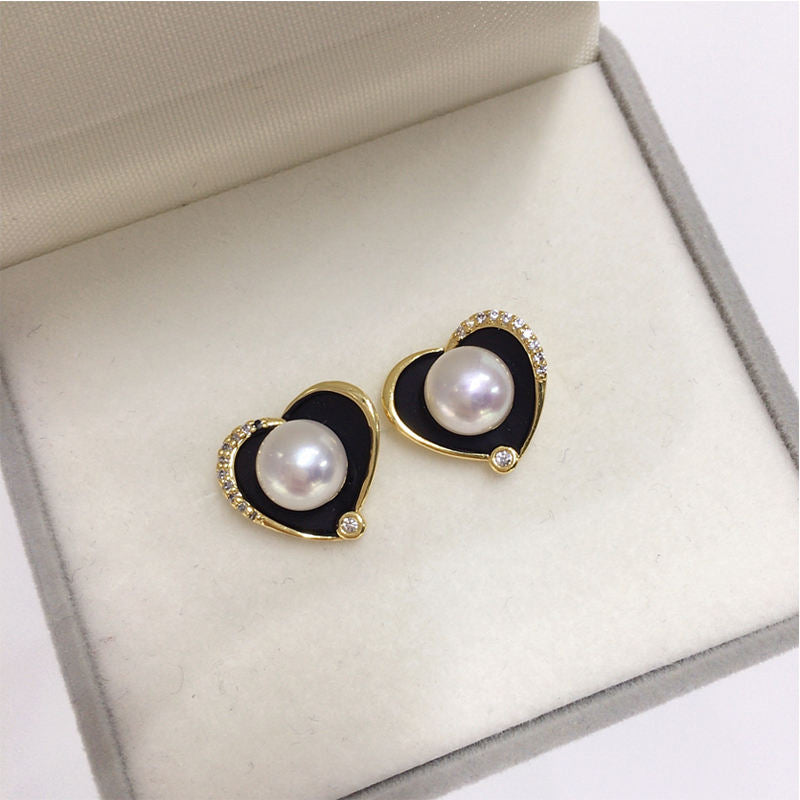 Handmade Natural Freshwater Pearl Earrings.