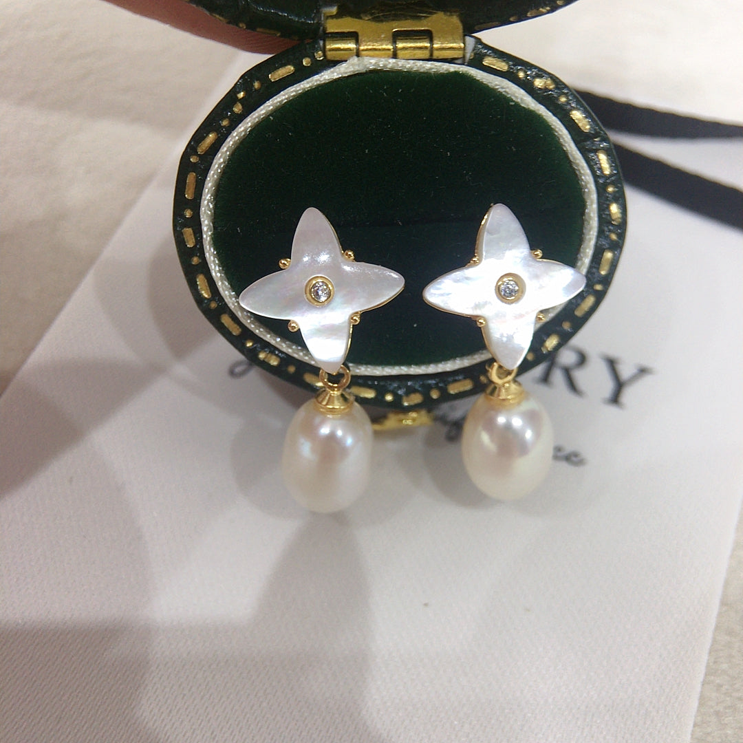 Handmade Natural Freshwater Pearl Earrings.