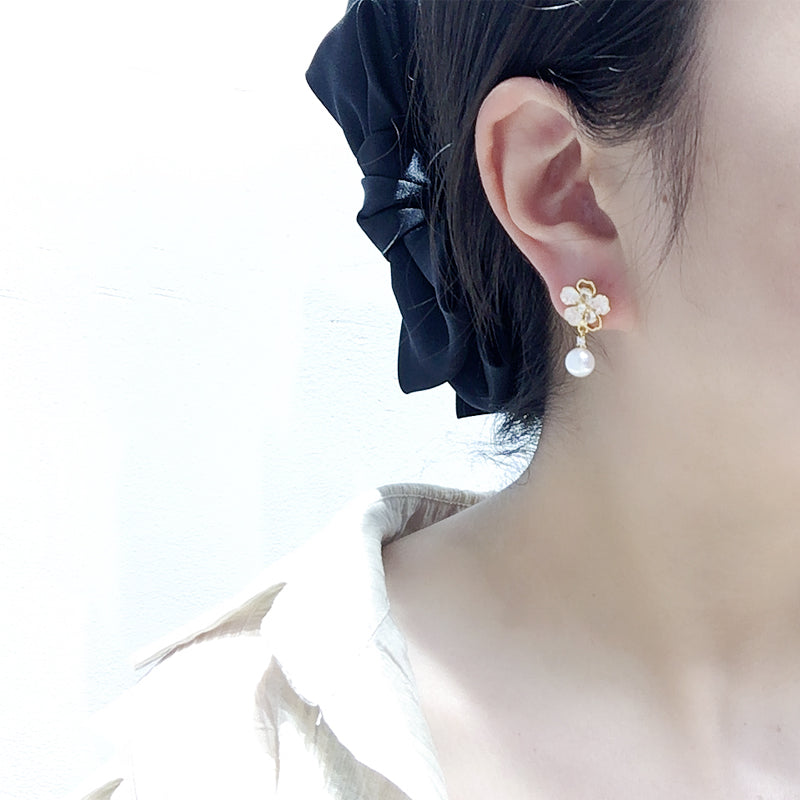 Handmade Natural Freshwater Pearl Earrings.