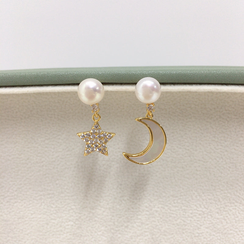 Handmade Natural Freshwater Pearl Earrings.