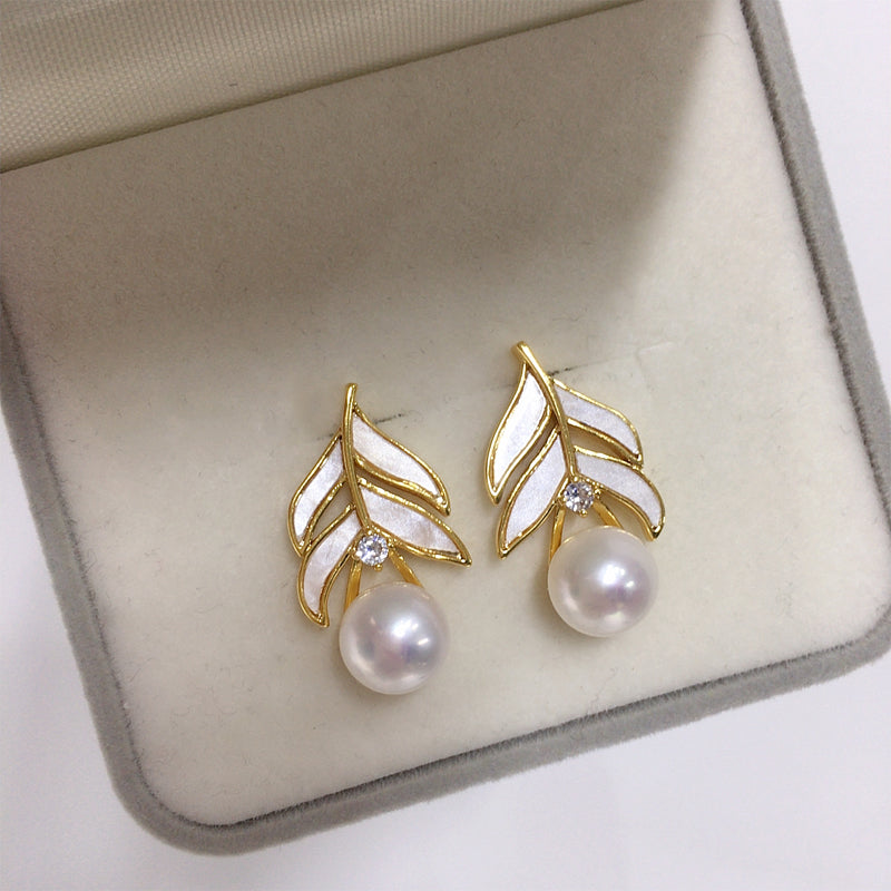 Handmade Natural Freshwater Pearl Earrings.