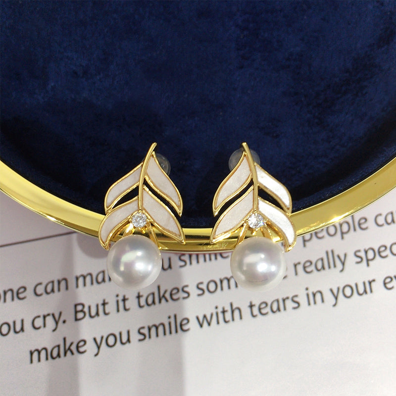 Handmade Natural Freshwater Pearl Earrings.