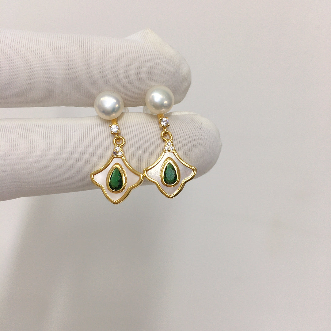 Handmade Natural Freshwater Pearl Earrings.