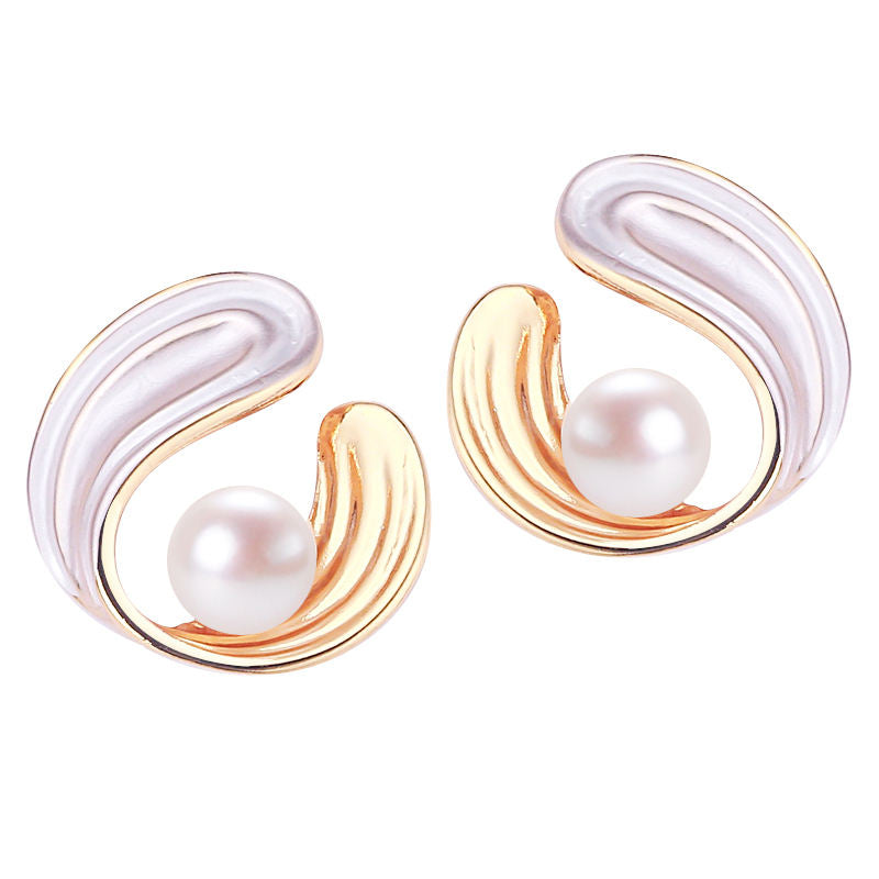 Handmade Natural Freshwater Pearl Earrings.