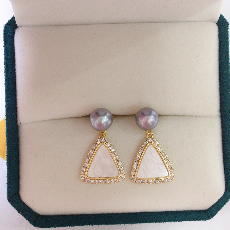 Handmade Natural Freshwater Pearl Earrings.