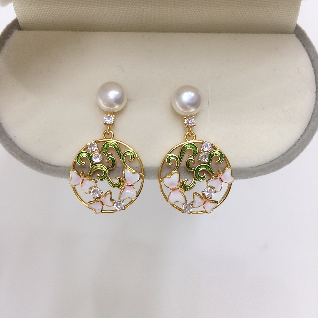 Handmade Natural Freshwater Pearl Earrings.