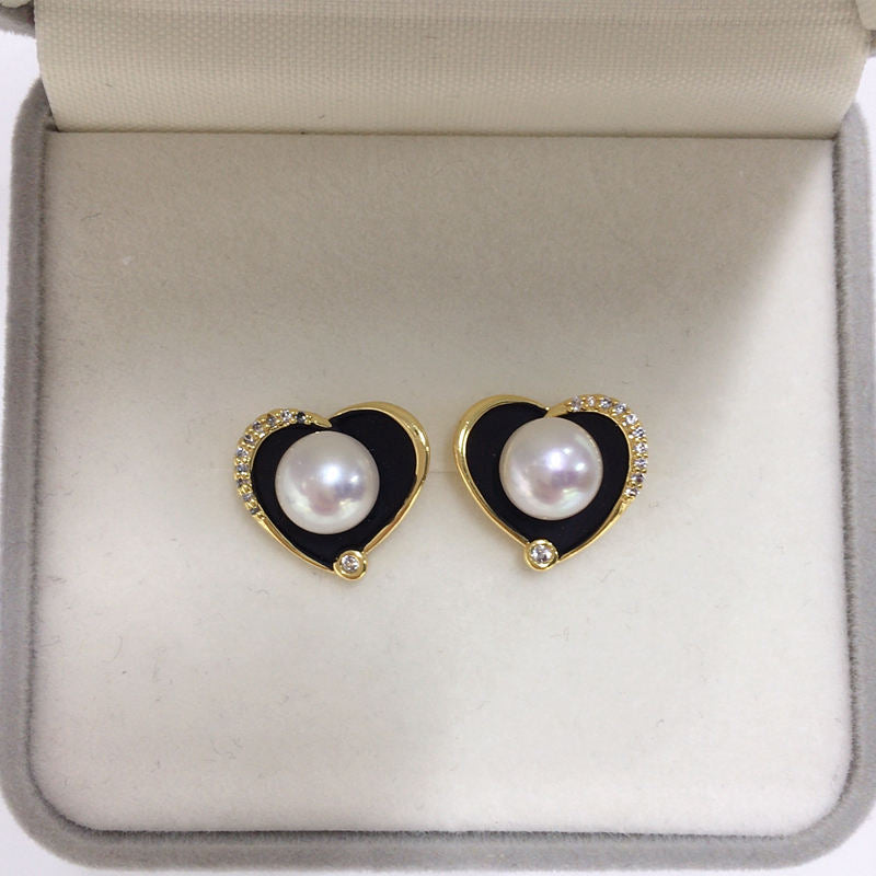 Handmade Natural Freshwater Pearl Earrings.