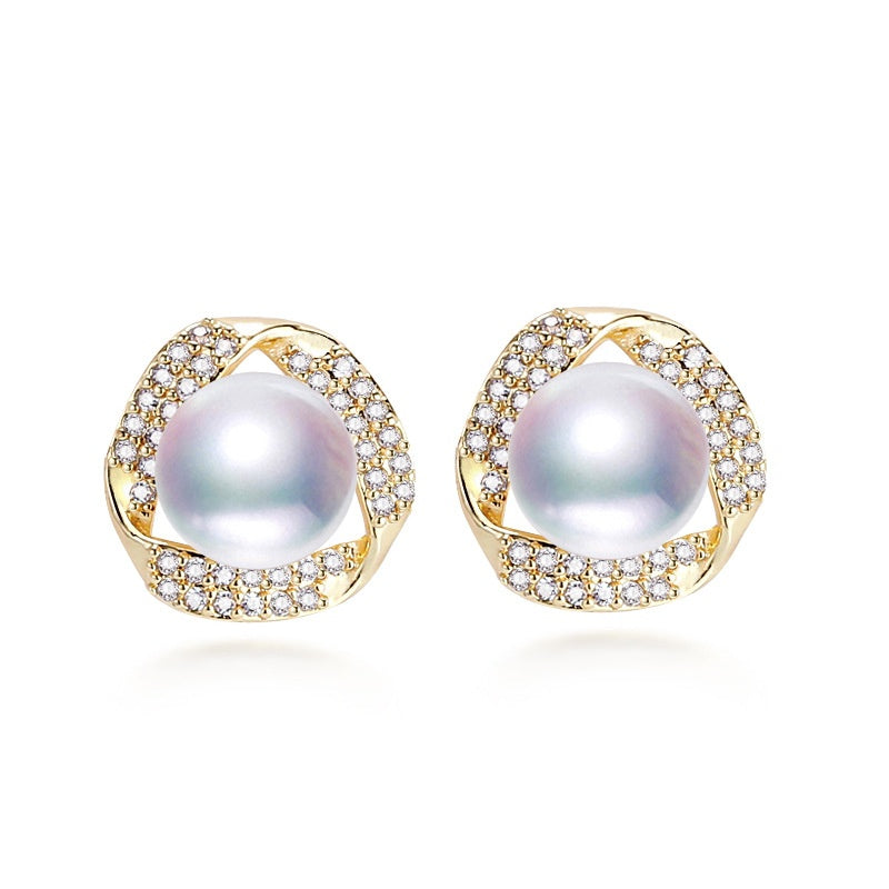 Natural Freshwater Pearl Earrings.